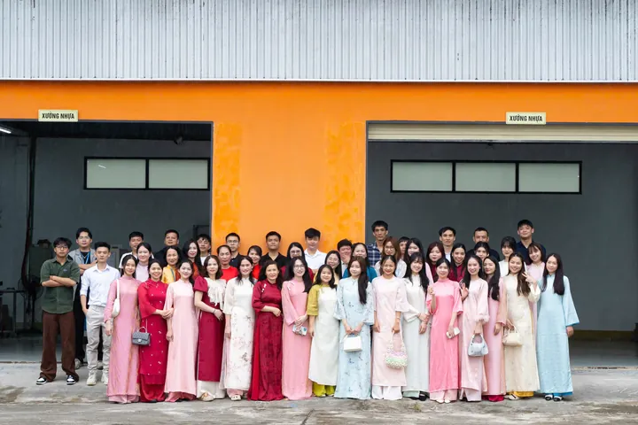 Đội ngũ LSB tại nhà xưởng